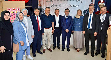 Terme'de yıl sonu sergisi açıldı