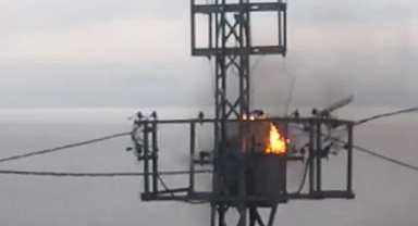 Ağrı'da elektrik trafosu alev aldı