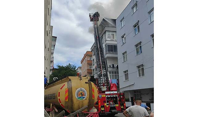Atakum Belediyesi ekipleri yangına müdahale etti