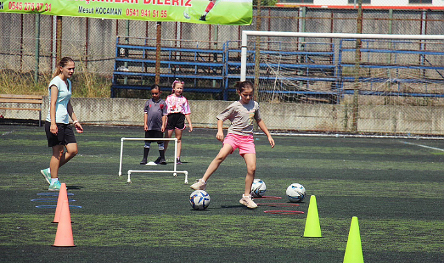 Atakum kızları hem eğleniyor hem öğreniyor