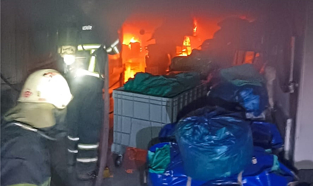 Aydın'da alevler içinde kalan kuru temizleme dükkanı harabeye döndü