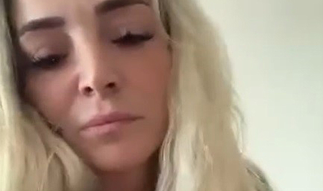 Aydın'ın Kuşadası ilçesinde 43 yaşındaki Özlem Duman, kendini asarak intihar etti