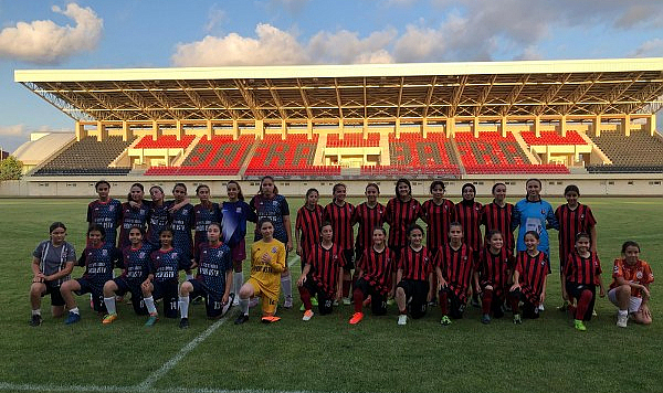 Bafra’nın kızları galibiyetle başladı