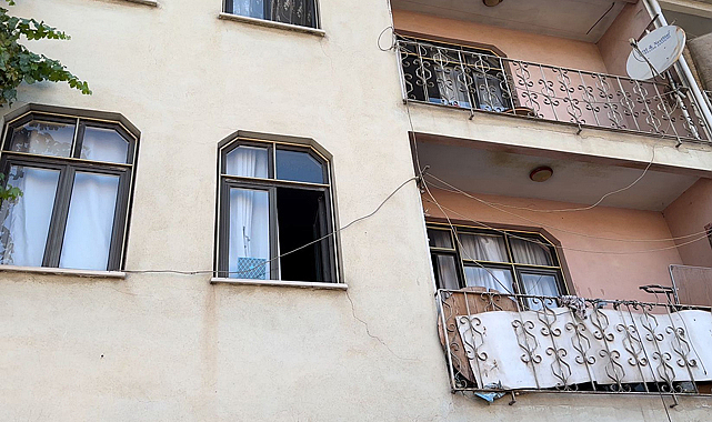 Bursa'da 4 yaşındaki K.Ö. oyun oynarken açık pencereden düştü