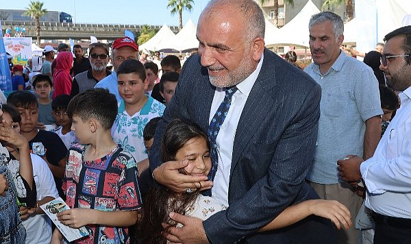 Canik’te çocuklar kitaplarla buluştu