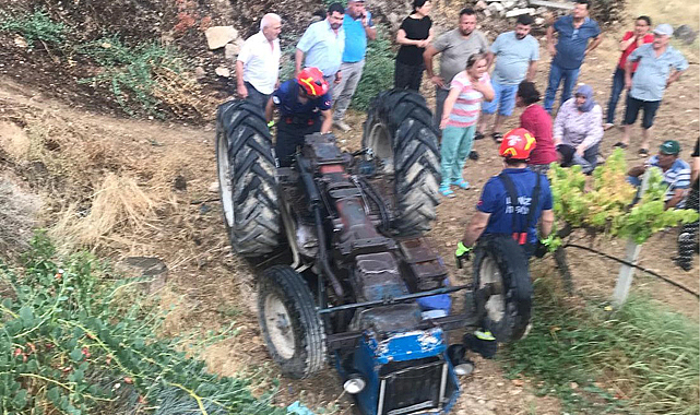 Denizli'nin Buldan ilçesinde traktörün altına kalarak can verdiler