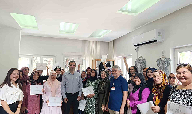 Devlet desteği ile kadınlar hem meslek öğrendi hem de üretime geçti