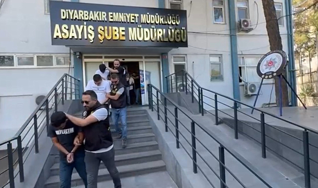 E-devlet sitesini taklit eden çeteye 7 ilde operasyon