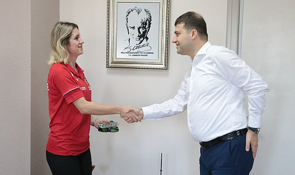 Fatih Cıdıroğlu özel sporculara başarı diledi