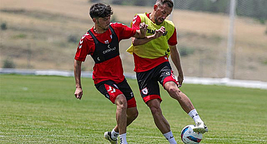 Flavien Tait'in Kayseri kampında adından söz ettiriyor