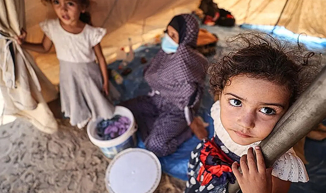 Gazze'de İsrail saldırıları nedeniyle çöken sağlık sistemi sonrası çocuk felci salgını başladı