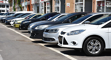 İkinci el araç piyasasında yüzde 25 azalma yaşanıyor