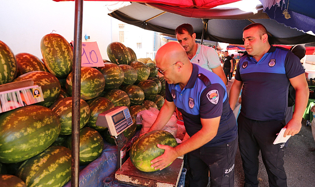İlkadım’da pazarlar denetleniyor