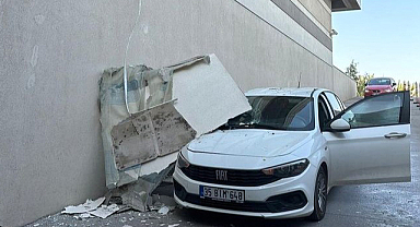 İzmir'de bir AVM'de faciadan dönüldü 