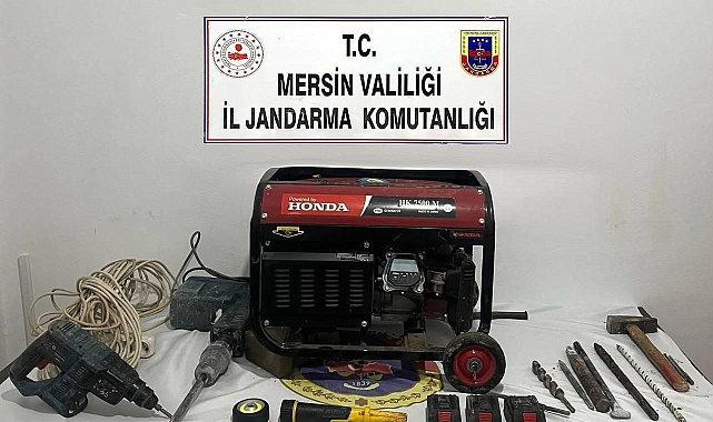 Kaçak kazı yapan 5 şüpheli suçüstü yakalandı