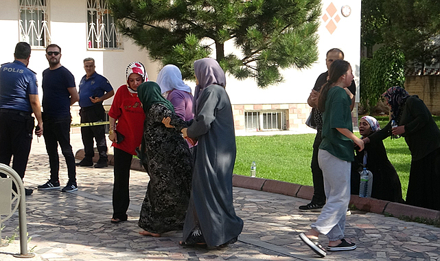 Kayseri’nin Melikgazi ilçesinde komşular arasında çıkan çöp kavgasında kan aktı