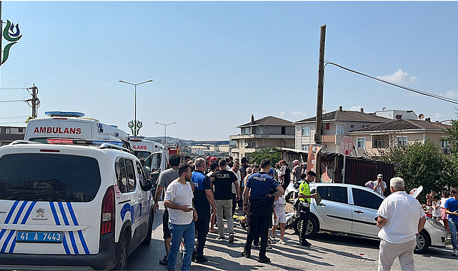 Kocaeli’de akıl almaz kazada 4 kişi yaralandı