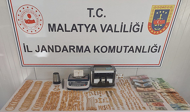 Malatya'nın Yeşilyurt ilçesinde bir kişi, 6 milyon TL değerinde kaçak altın ile yakalandı