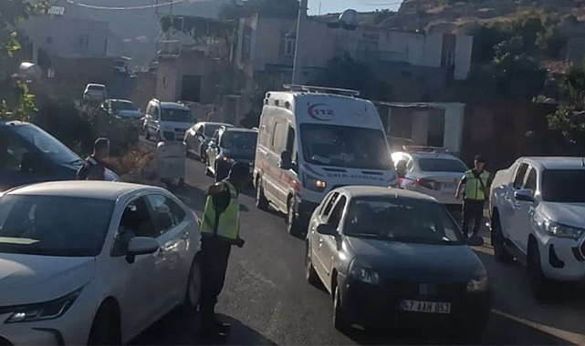 Mardin'in Kızıltepe ilçesinde iki aile arasında çıkan kavgada kan aktı