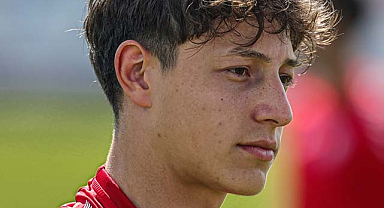 Mustafa Tan milli takımla İrlanda’ya gitti