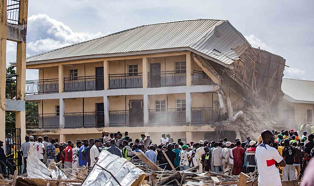 Nijerya'da çöken okulda can kaybı 21'e yükseldi