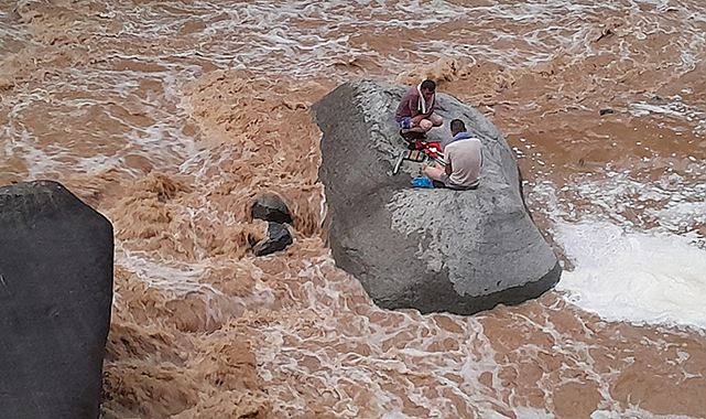 Rize'de piknik yapmak isterken az daha canlarından oluyorlardı