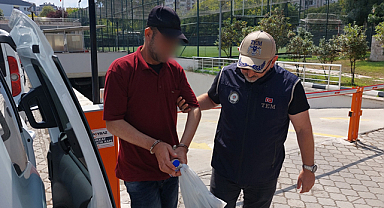 Samsun'da DEAŞ operasyonunda yabancı uyruklu H.D.H.H. gözaltına alındı