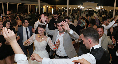 Samsun'da Gizem ve Mücahit hayatlarını birleştirdi