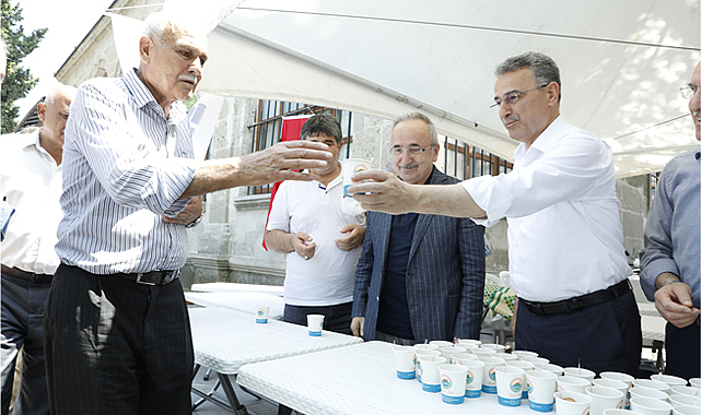 Samsun'da İlkadım Belediyesi'nden 15 Temmuz anısına lokma ikramı