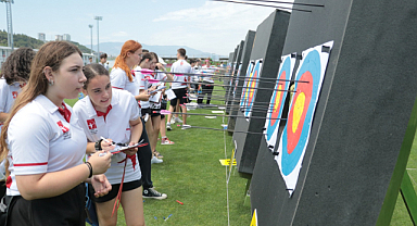 Samsun’da oklar hedefi vurdu