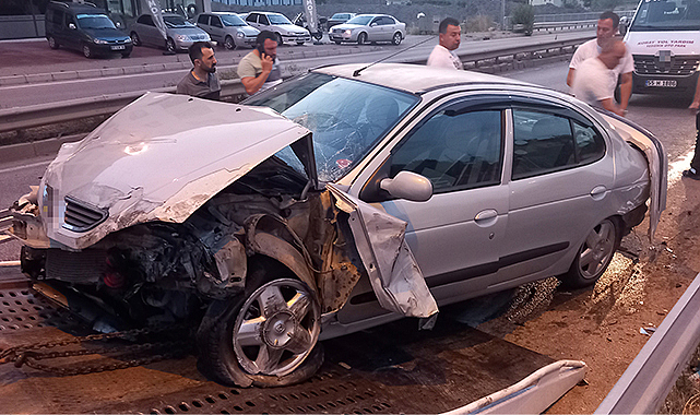 Samsun'da otomobil ile tır çarpıştı