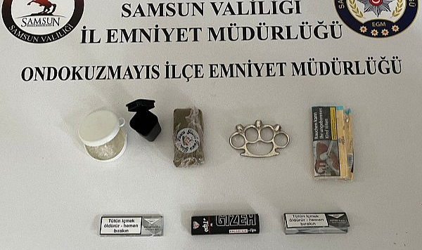 Samsun’da şüpheli gençlerden uyuşturucu çıktı