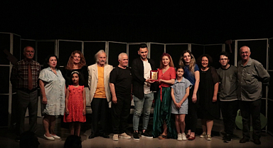 Samsun Seyir Tiyatrosu’ndan anlamlı bağış