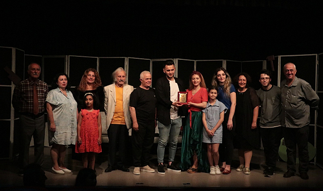 Samsun Seyir Tiyatrosu’ndan anlamlı bağış