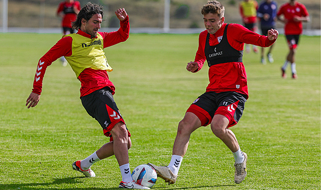 Samsunspor'dan 11'e 11 antrenman maçı