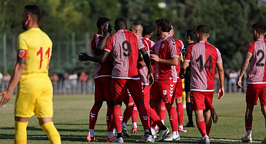 Samsunspor'un son hazırlık maçı Rizespor'la