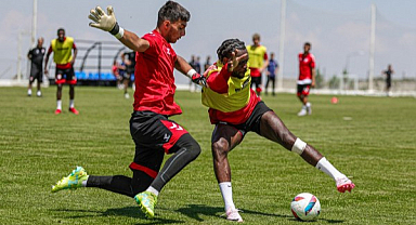 Samsunspor'un yeni sezon için büyük umudu: Landry Dimata