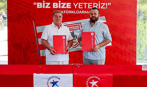 Samsunspor ve American Life Yeniden Sponsorluk Anlaşması İmzaladı
