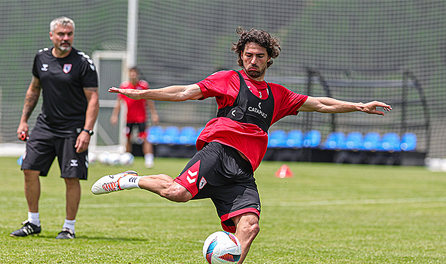 Samsunsporlu golcüye yakın markaj