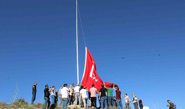 Şehit öğretmenlerin anısına anlamlı destek