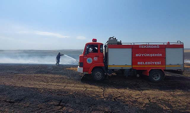 Tekirdağ'da çıkan anız yangınında itfaiye eri yaralandı