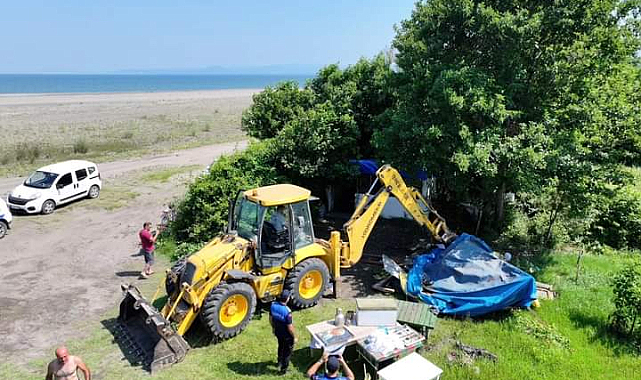 Terme'de kaçak yapıların yıkımı gerçekleştirildi