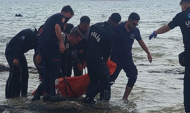 Van Gölü'nde serinlemek isteyen 2 kişi boğularak can verdi