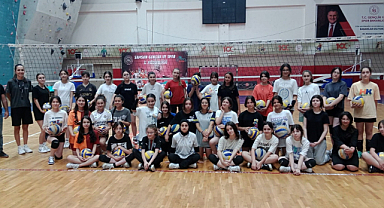 Voleybola büyük ilgi