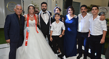 Zehra ile Özgür'e muhteşem düğün