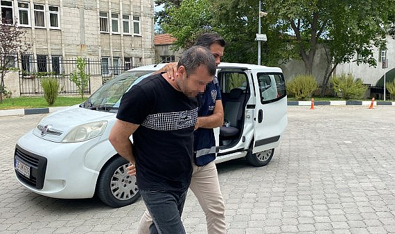 2 kişiyi nakliye kandırmacasıyla 1 milyon 768 bin liralık dolandıran şüpheliler yakalandı