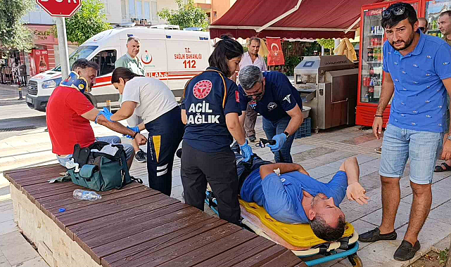 2 otomobil çarpıştı, sürücüler yaralandı