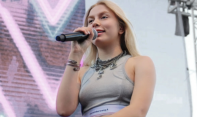 Aleyna Tilki'ye şantaj tuzağı