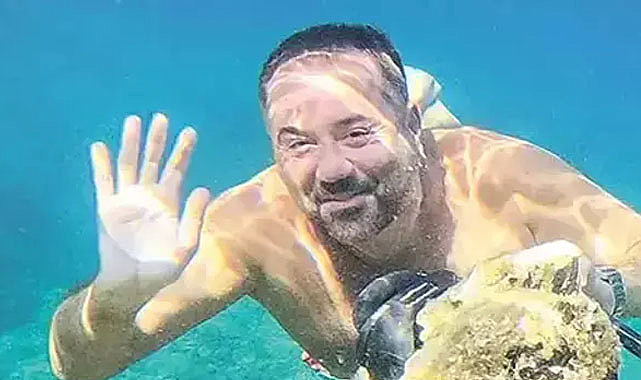 Ata Demirer, Bozcaada'nın berrak sularında kayboldu