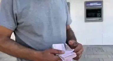 ATM’ye para çekmeye gitti, tomar tomar para buldu!